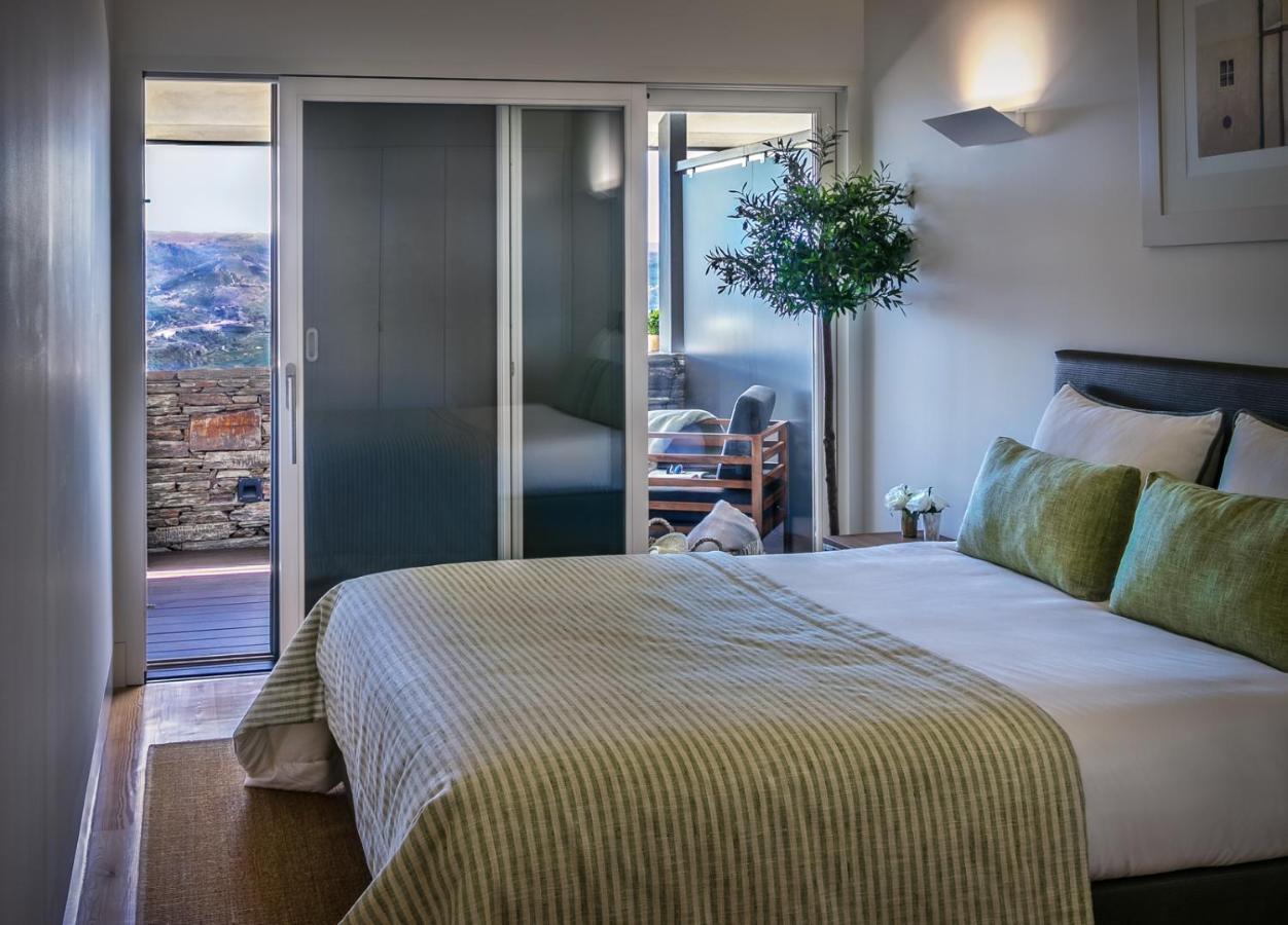Hotel Casa Qta. Sta. Cruz-Régua à Peso da Régua Extérieur photo
